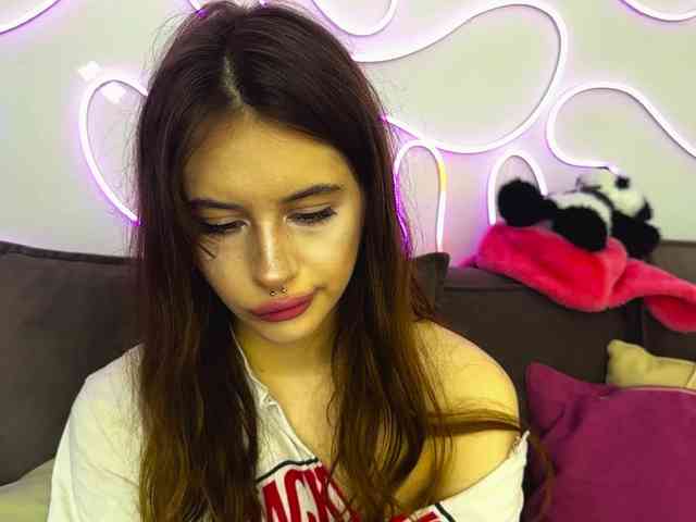 kissnotilt webcam