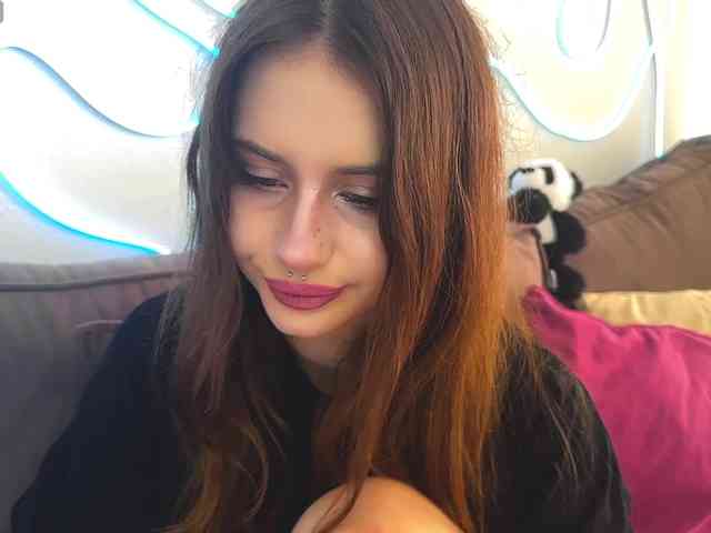 kissnotilt webcam