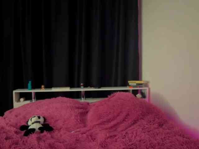 kissnotilt webcam