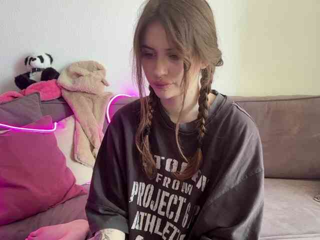 kissnotilt webcam