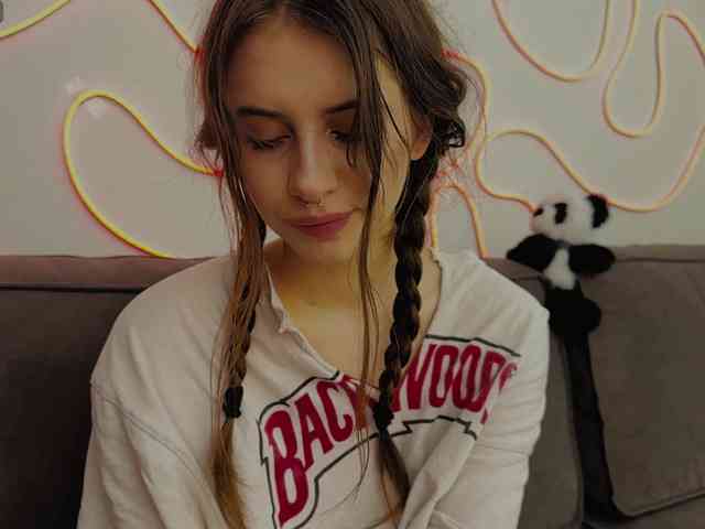 kissnotilt webcam