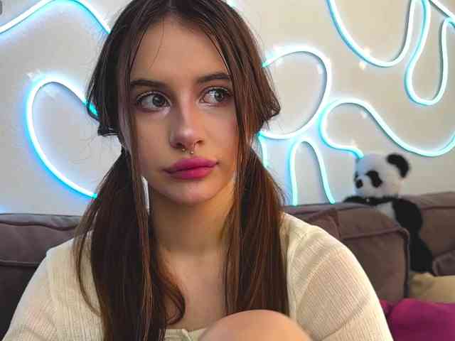 kissnotilt webcam
