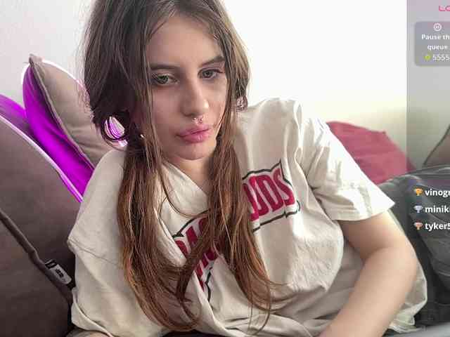 kissnotilt webcam