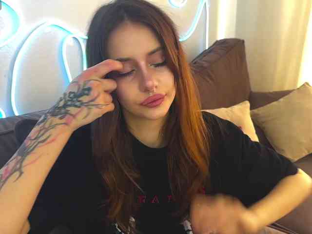 kissnotilt webcam