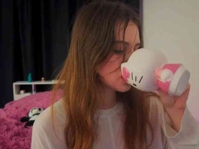 kissnotilt webcam
