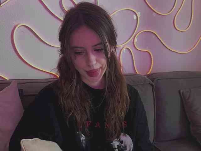 kissnotilt webcam