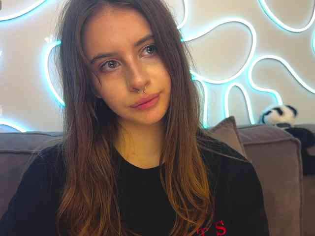 kissnotilt webcam