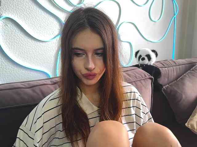 kissnotilt webcam