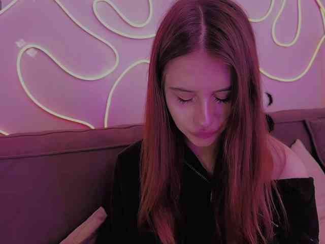 kissnotilt webcam