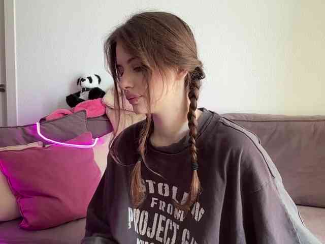 kissnotilt webcam