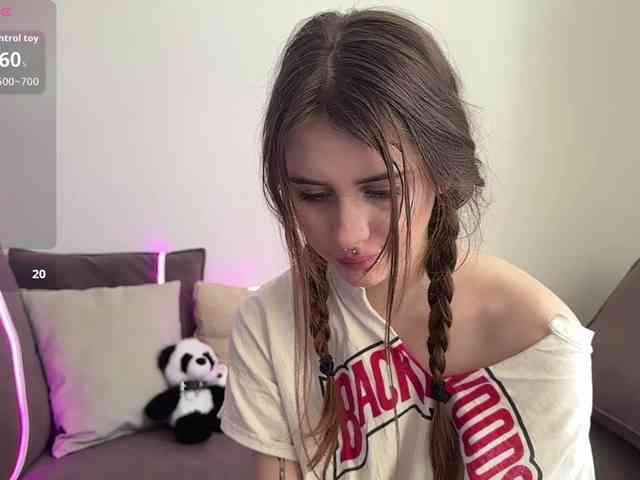 kissnotilt webcam