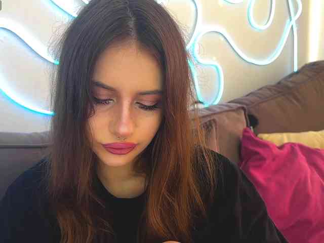 kissnotilt webcam