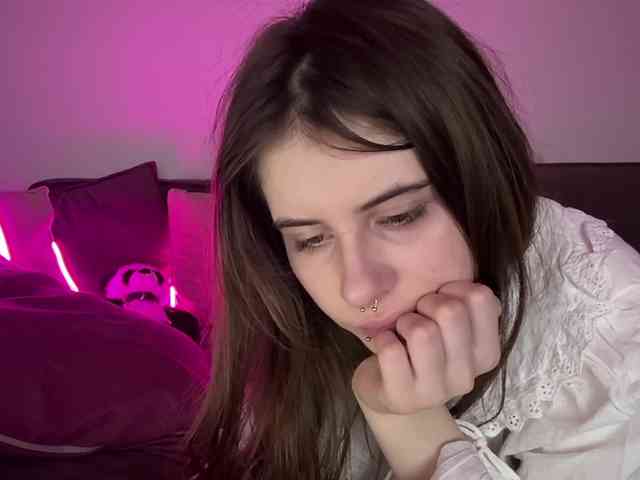 kissnotilt webcam