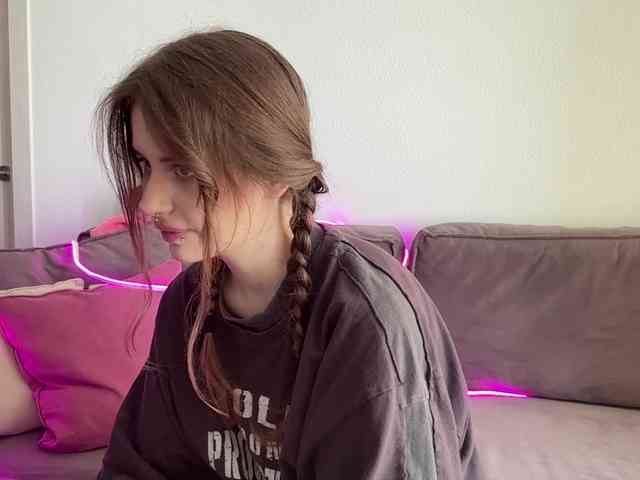 kissnotilt webcam