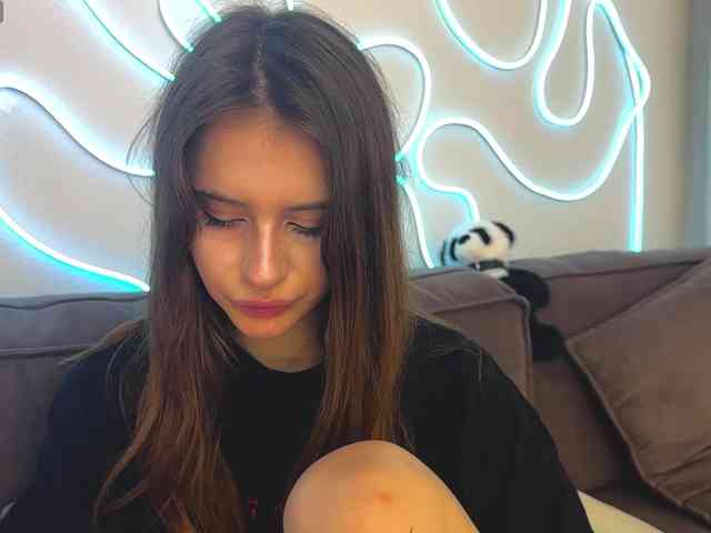 kissnotilt webcam