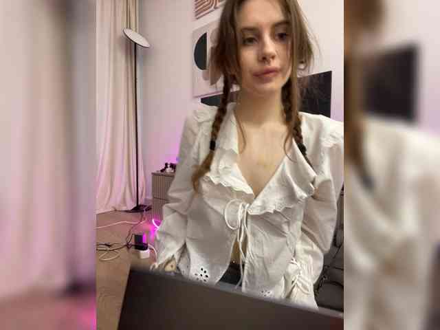 kissnotilt webcam
