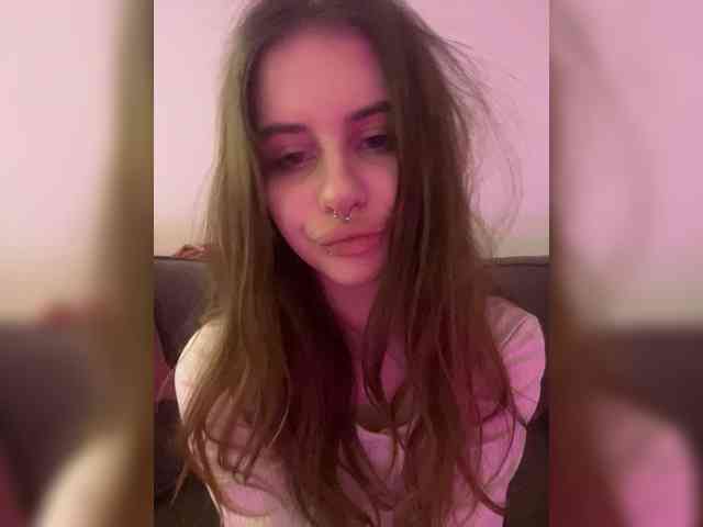 kissnotilt webcam