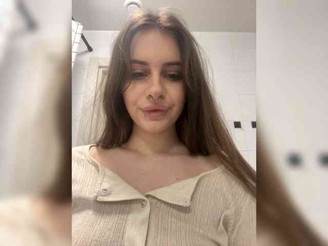 kissnotilt webcam