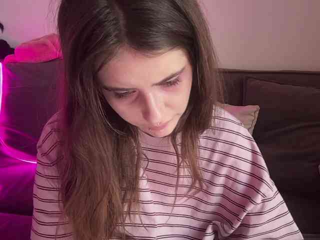 kissnotilt webcam