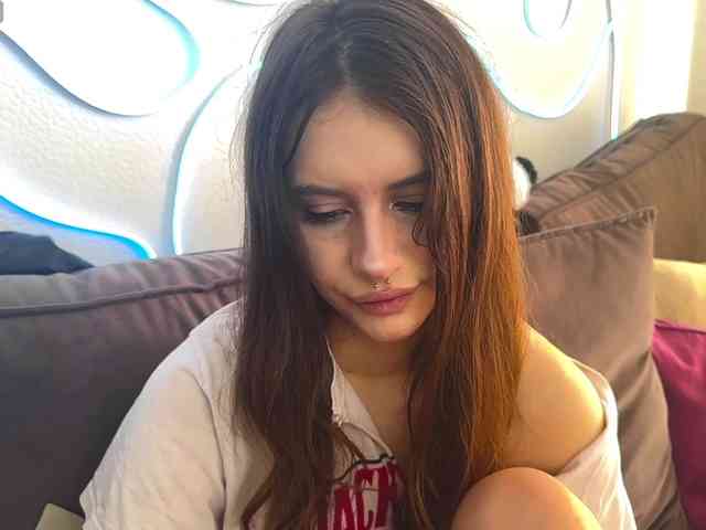 kissnotilt webcam