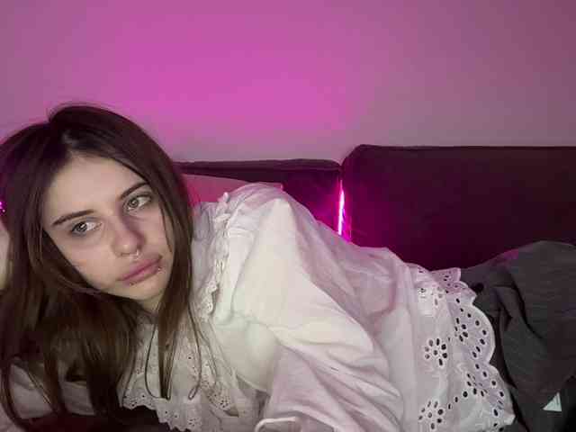 kissnotilt webcam
