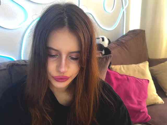 kissnotilt webcam