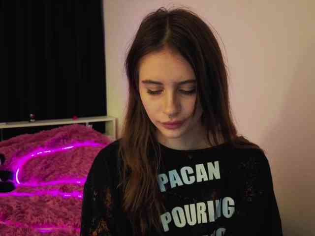 kissnotilt's webcam live show