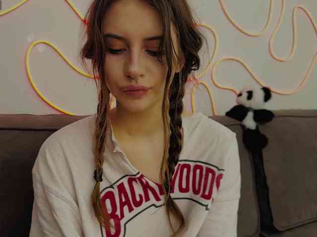 kissnotilt webcam