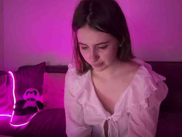 kissnotilt webcam