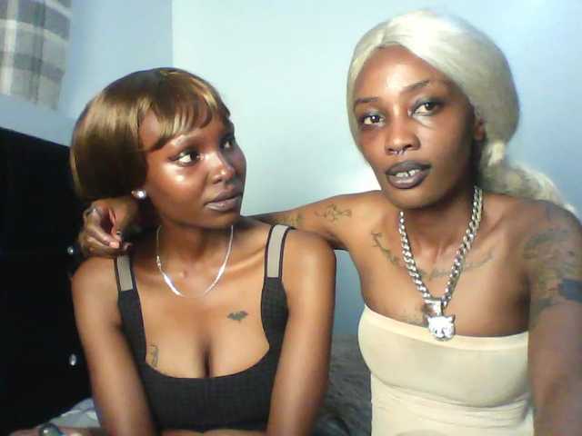 Maleena40 Live Cam on BongaCams