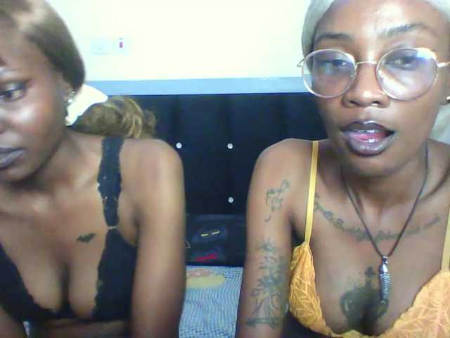 Maleena40 live cam on BongaCams