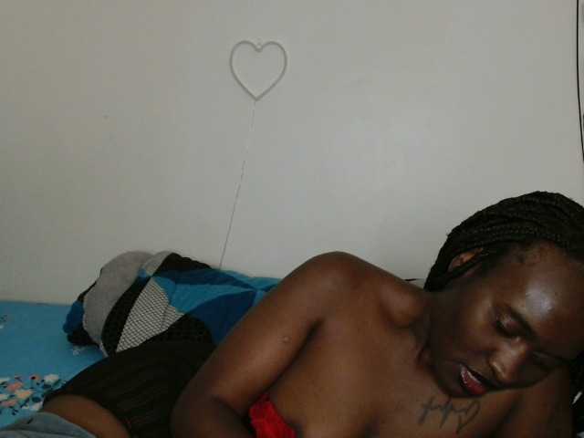 CatsAlley live cam on BongaCams