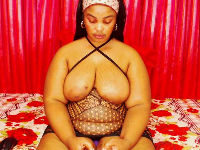 DivineBootyxxx
