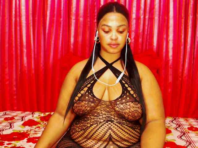 DivineBootyxxx DivineBootyxxx