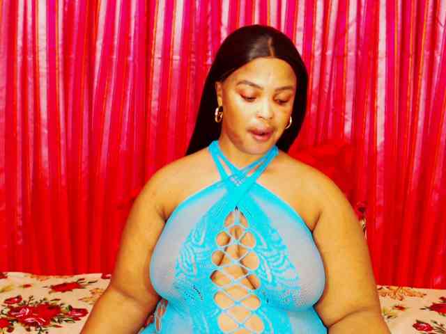 DivineBootyxxx DivineBootyxxx
