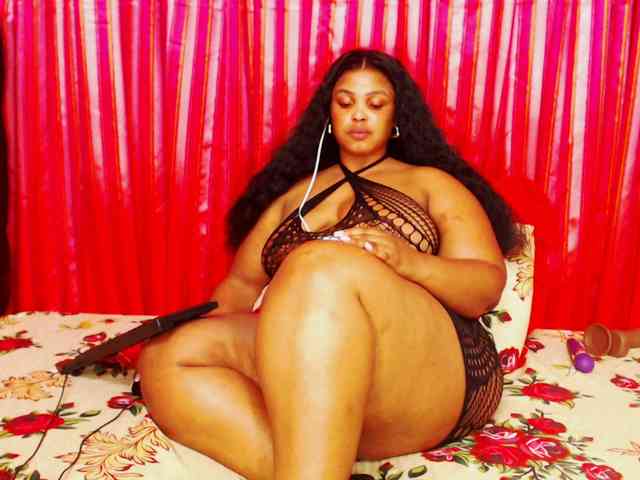 DivineBootyxxx DivineBootyxxx