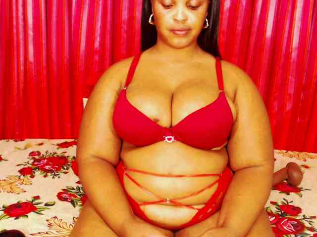 DivineBootyxxx