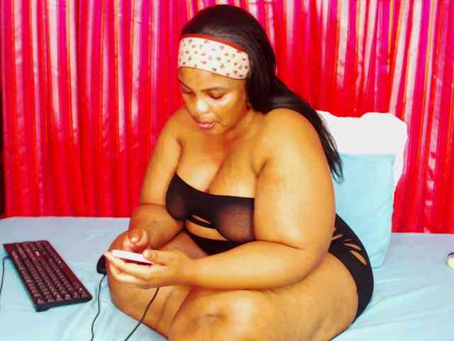 DivineBootyxxx