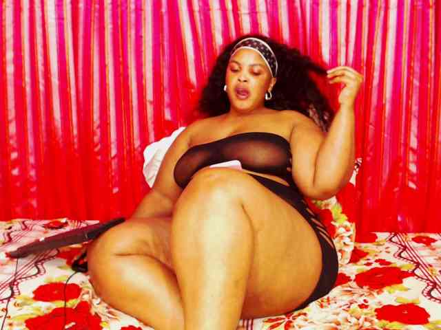 DivineBootyxxx DivineBootyxxx