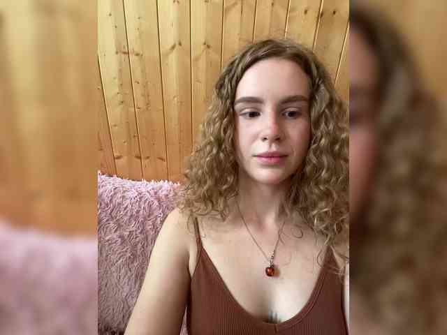 Sweetie_Kitty webcam