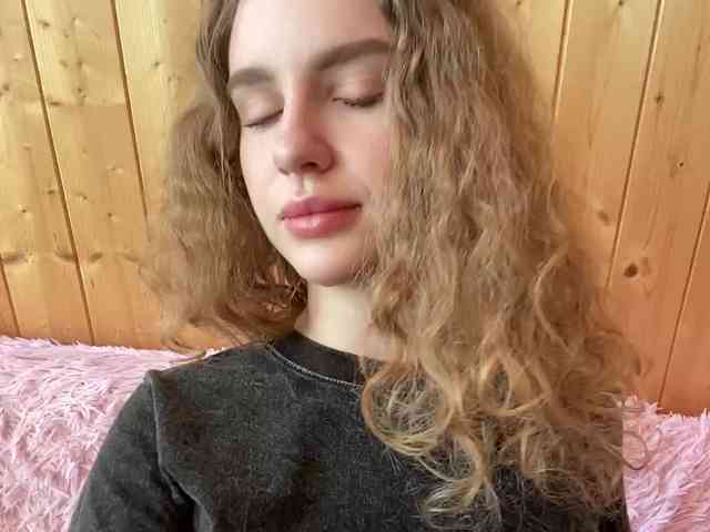 Sweetie_Kitty webcam