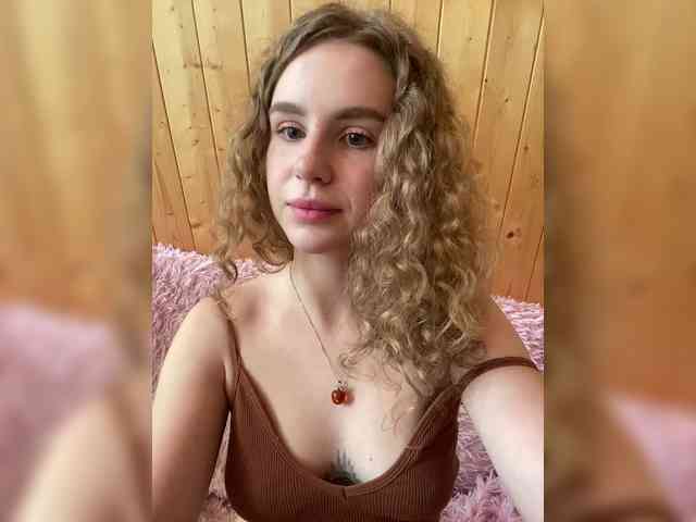 Sweetie_Kitty webcam