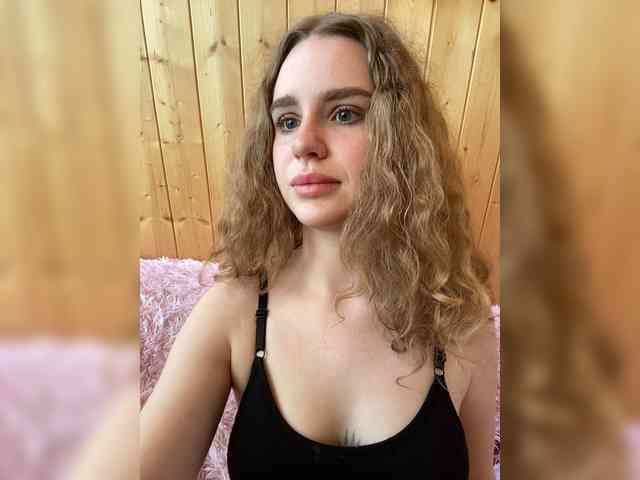 Sweetie_Kitty webcam