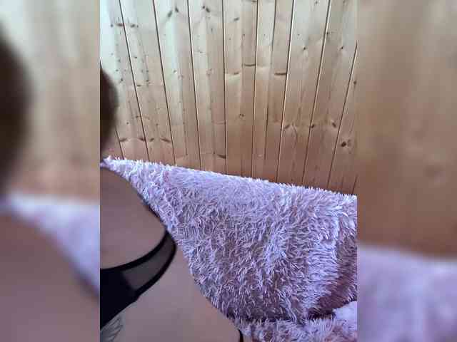 Sweetie_Kitty webcam