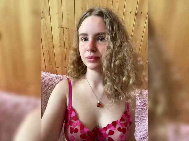Sweetie_Kitty webcam