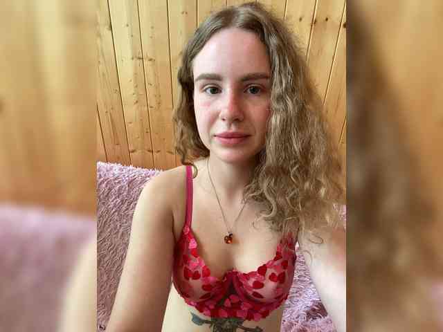 Sweetie_Kitty webcam