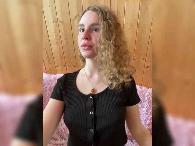 Sweetie_Kitty webcam