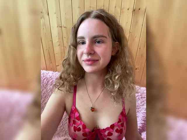 Sweetie_Kitty webcam