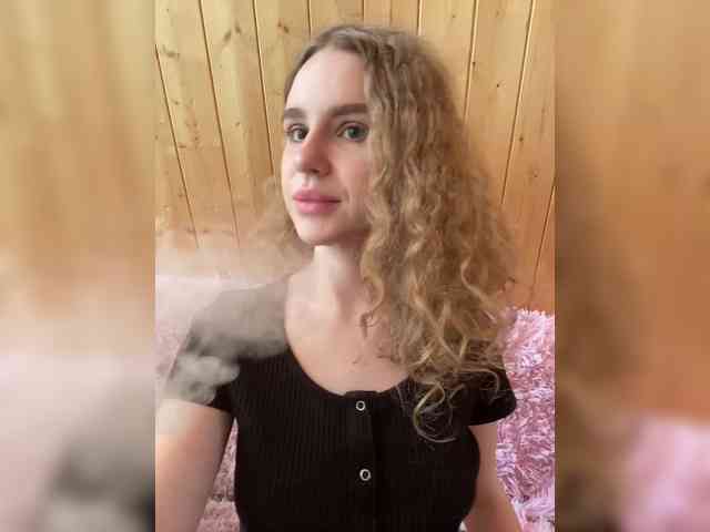 Sweetie_Kitty webcam