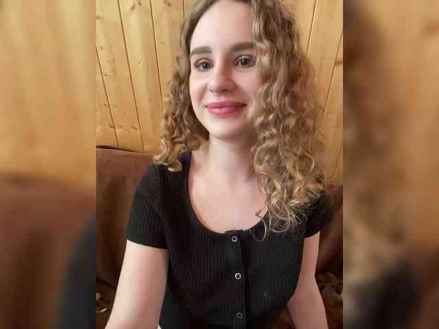 Sweetie_Kitty webcam